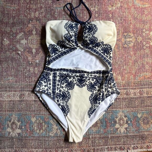 Boden Women’s size 10 Swimwear with Navy and Cream Design cutout - Picture 1 of 13